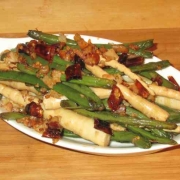 Dry-fried Green Beans and Bamboo Shoots - 干烧豆角炒竹笋
